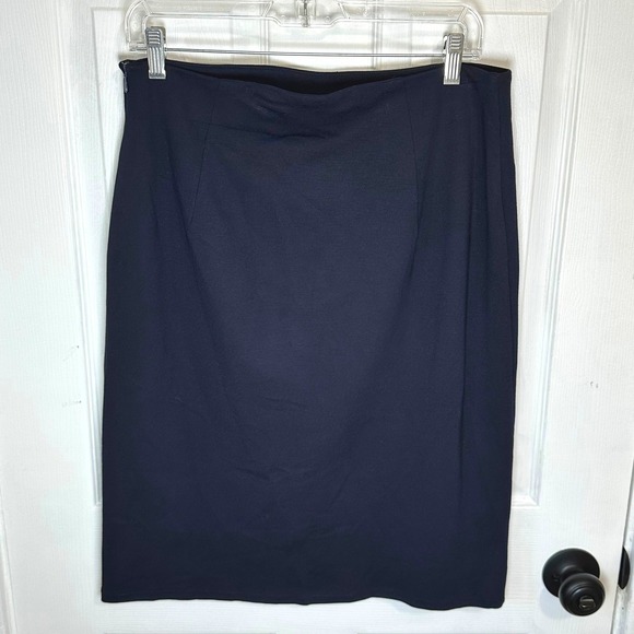 MNG Mango Dark Navy Pencil Skirt Size L— Classic Tailored Fit - Picture 3 of 5